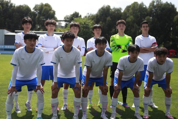 大学生三球逆转职业队 华科大继续挑战中青赛